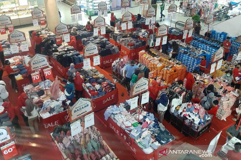 Jumlah pengunjung mal di Solo bertambah banyak