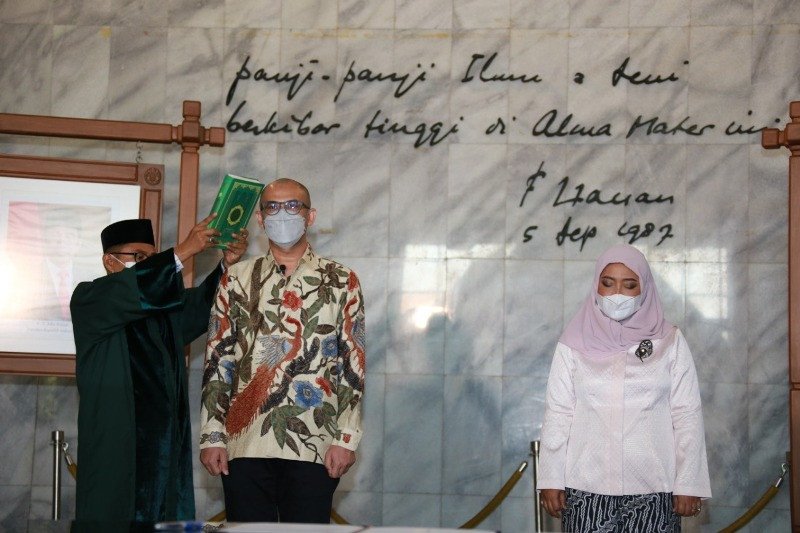 Rektor UI lantik Wakil Direktur Sekolah Ilmu Lingkungan dan SKSG