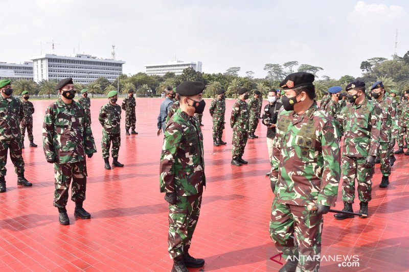 Panglima TNI terima laporan kenaikan pangkat 56 Perwira Tinggi