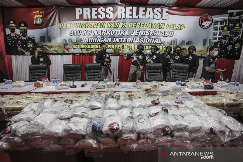 Pengungkapan kasus peredaran sabu jaringan internasional