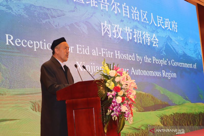 Xi tekankan pejabat dan pengurus partai familiar dengan urusan agama