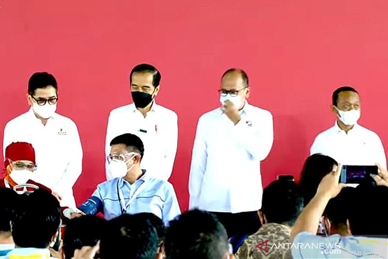 Presiden harap vaksinasi dongkrak ekonomi tumbuh 7 persen kuartal II