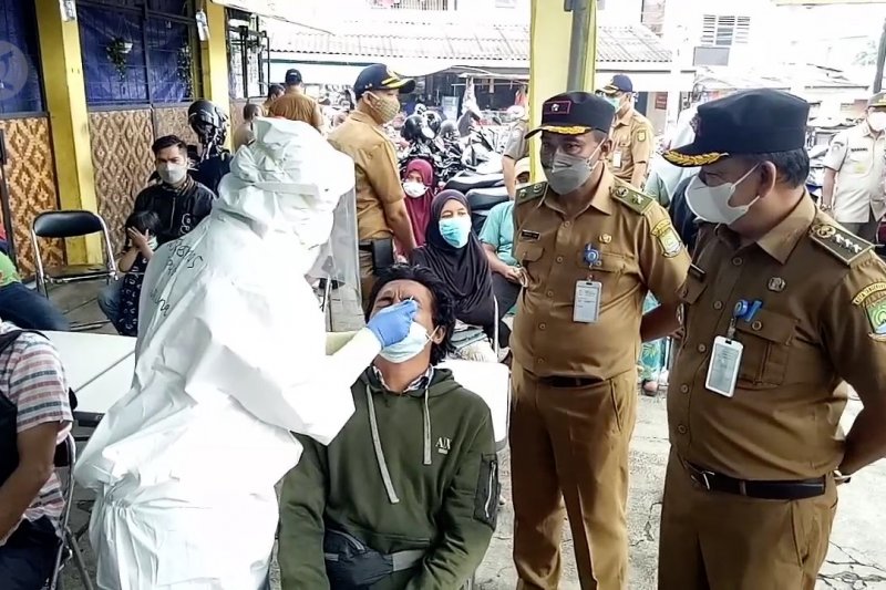 7 pelintas perbatasan Kota Tangerang positif COVID-19