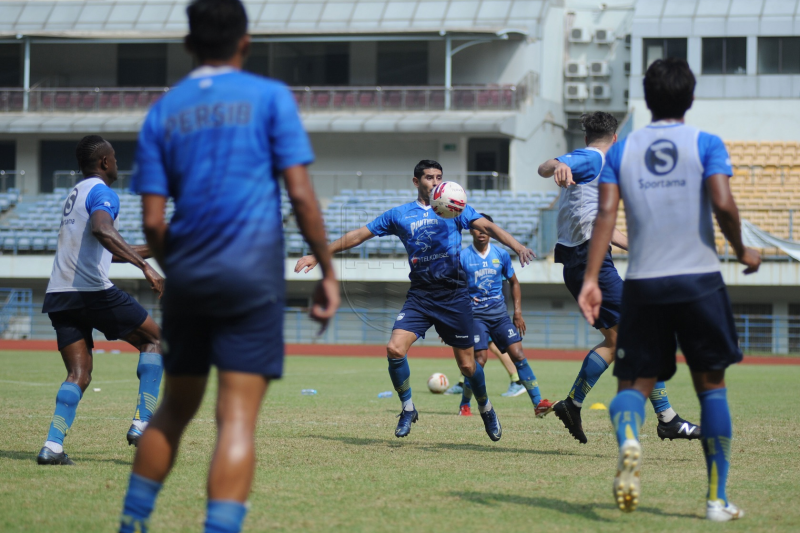 Pelatih Persib hindari cedera seiring intensitas latihan naik