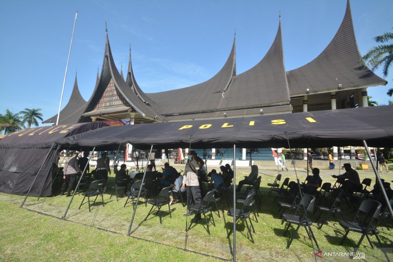 Capaian vaksinasi COVID-19 Sumbar terendah di Indonesia