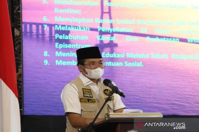 Warga Bangkalan yang hendak melintasi Suramadu harus mengantongi SIKM