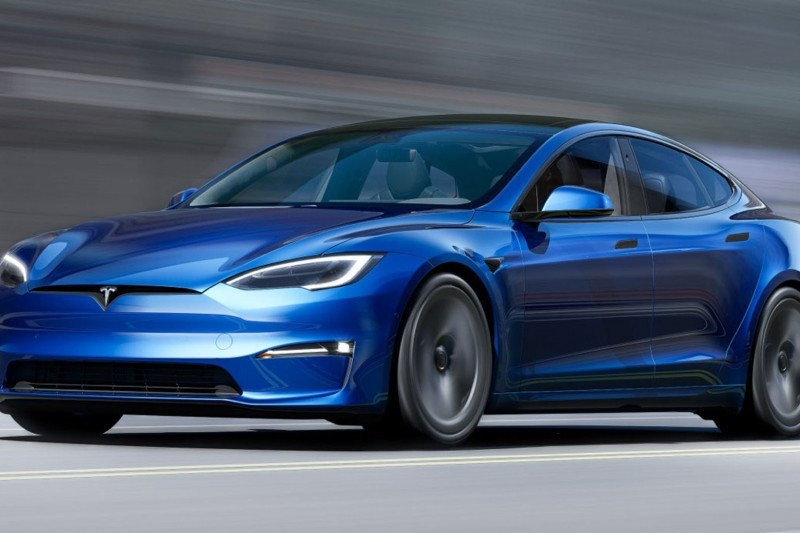 Tesla ubah "software" untuk atasi kekurangan "chip" global