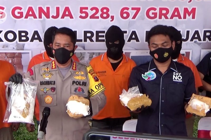 Polresta Banjarmasin gagalkan peredaran 135 kilogram sabu