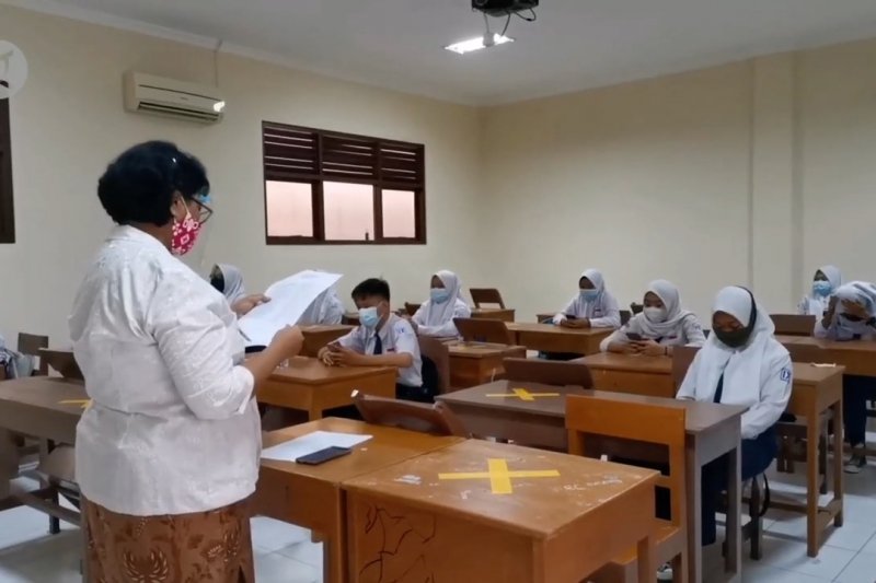 Presiden minta sekolah tatap muka maksimal 2 hari dalam sepekan