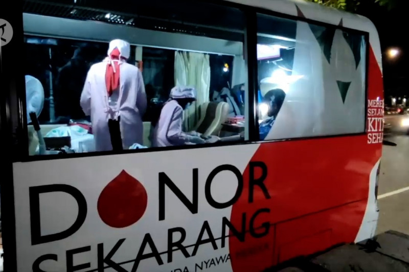 Jusuf Kalla ajak masyarakat donor darah secara teratur