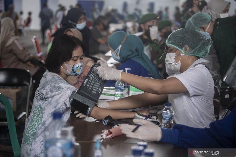 70,4 juta dosis vaksin COVID-19 gratis telah terdistribusi ke seluruh Indonesia