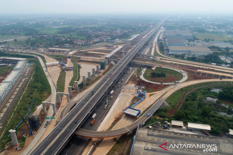 AS Januari 2022 luncurkan proyek infrastruktur untuk tandingi China