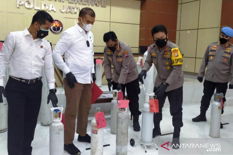 Polda Jatim ungkap penjualan tabung oksigen melebihi HET