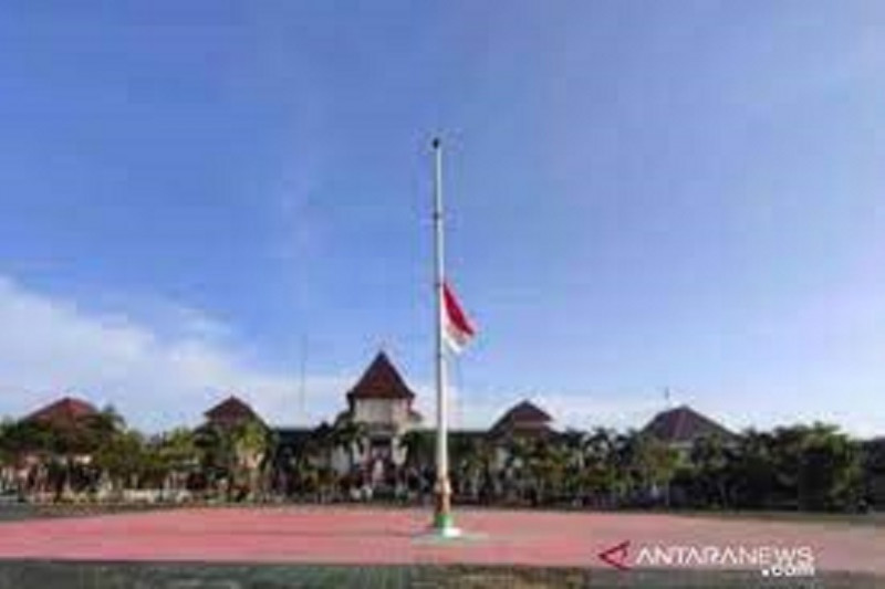 Warga Kudus diimbau kibarkan bendera kenang 30 September - Vimarsana News