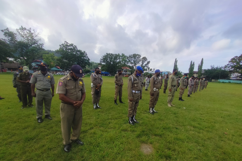 Gubernur Papua Barat arahkan Satpol PP aktif selama PPKM Darurat