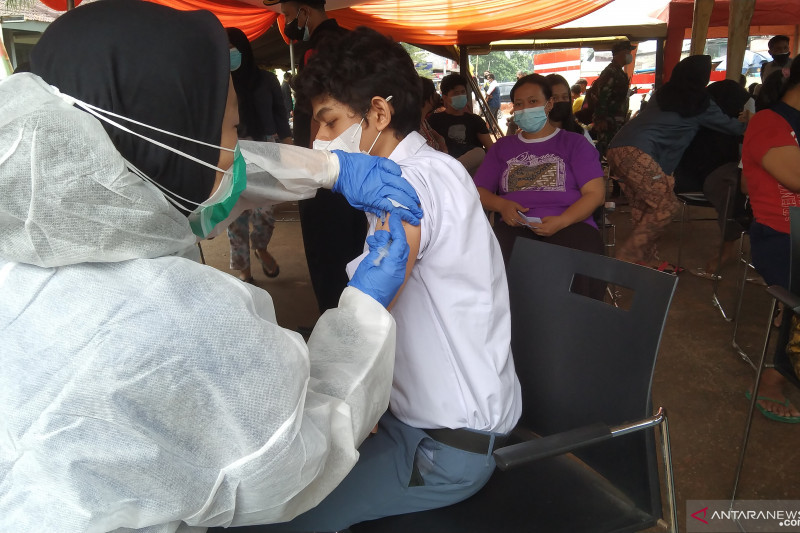 Mobil vaksin sasar warga Kebayoran Lama dan Tebet Jakarta Selatan