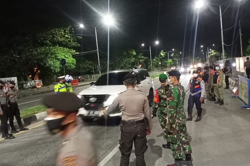 Wagub Jatim pastikan pengendalian pemudik di Jembatan Suramadu
