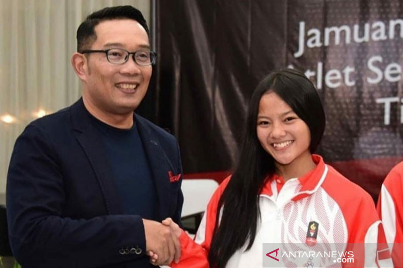Ridwan Kamil beri