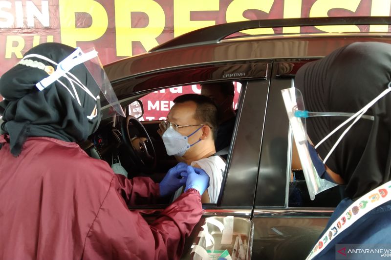 Vaksinasi dipercepat hadapi Natal dan Tahun Baru