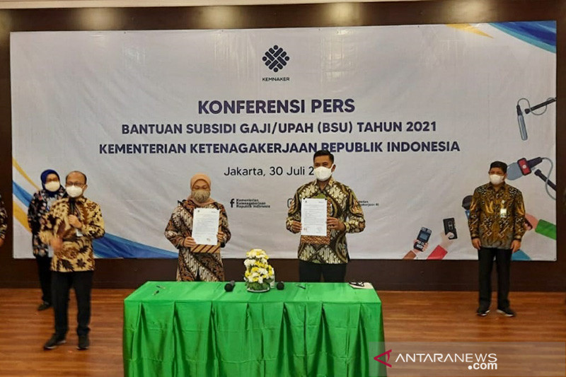 Pemerintah kembali salurkan bantuan subsidi upah bagi pekerja