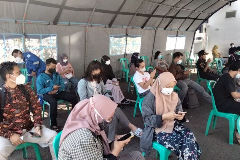 Peringati Hari Bhakti Adhyaksa, Kejari Indramayu gelar vaksinasi massal