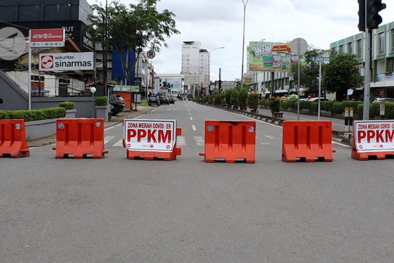 Pontianak dan Singkawang perpanjang PPKM