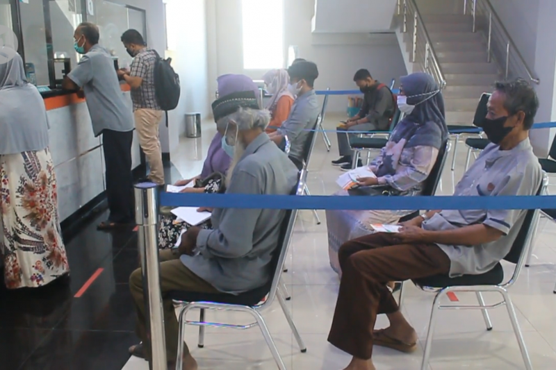 BSI Meulaboh salurkan bansos nontunai kepada 35.960 penerima