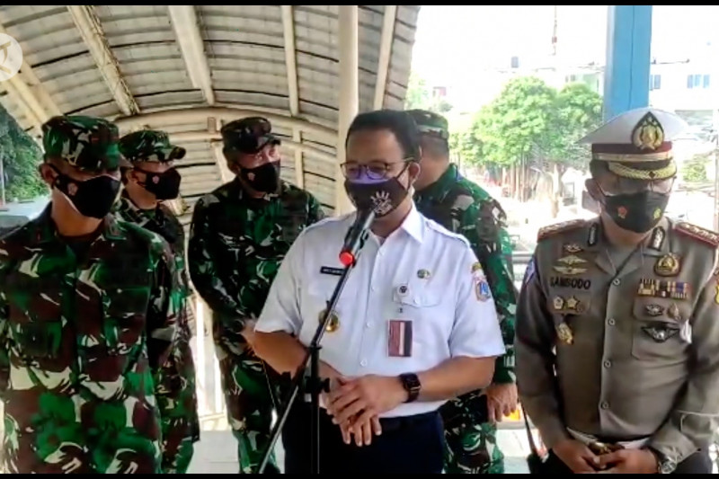 Gubernur Anies imbau masyarakat patuhi aturan PPKM Darurat