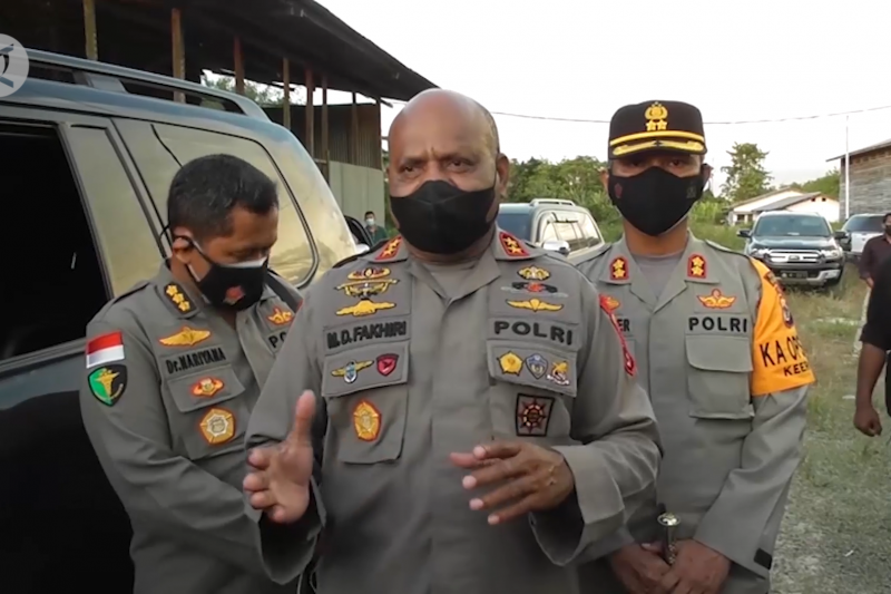 Pastikan pasokan terpenuhi, Kapolda Papua tinjau pabrik oksigenĀ