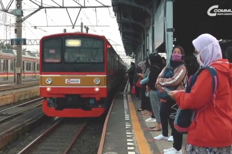 KAI Commuter: Kepercayaan masyarakat terhadap KRL tetap tinggi
