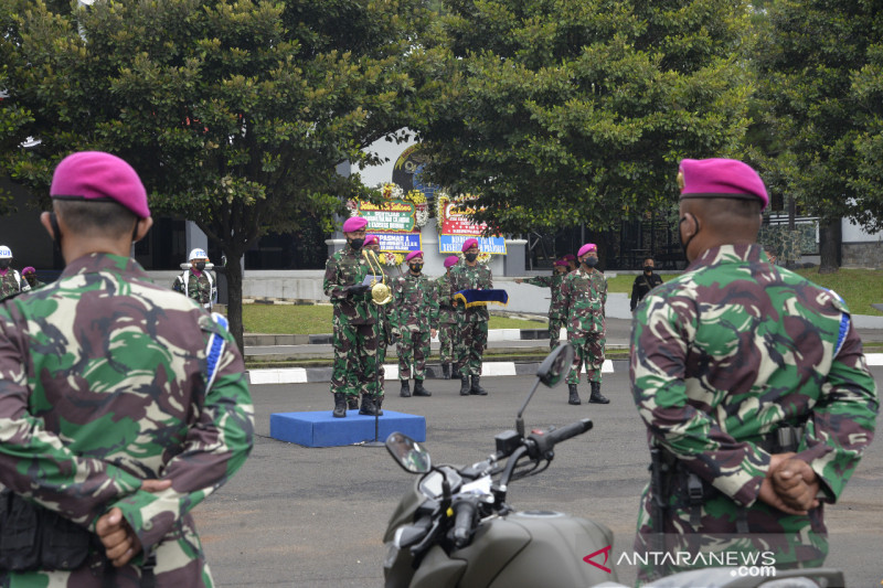 Kasal berikan 25 unit sepeda motor kepada Korps Marinir