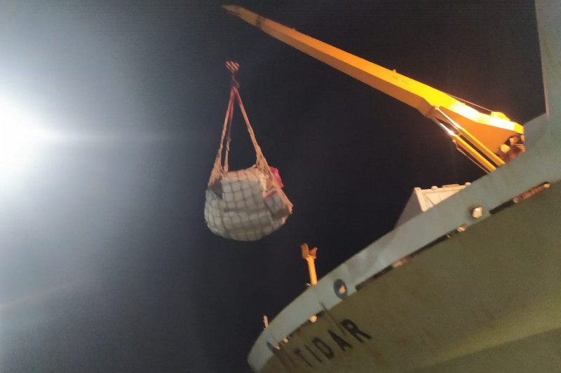 KM Tidar tiba di Pelabuhan Dobo hari ini, bawa bantuan Presiden Jokowi