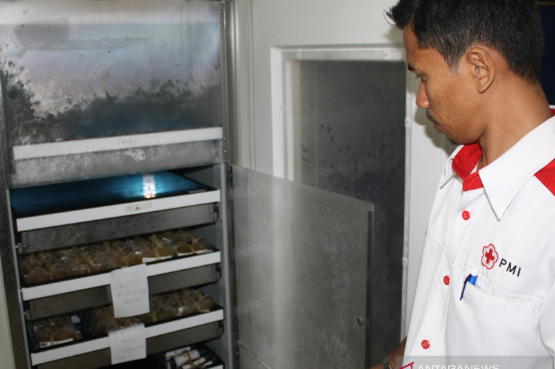 Tak ada donor massal, stok darah di Karawang-Jabar kritis saat pandemi