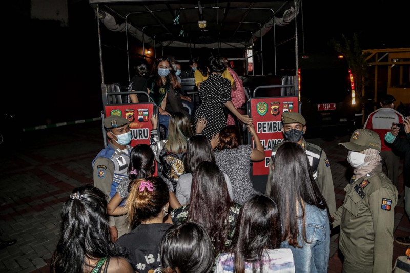 Razia PPKM di Kota Bogor, petugas amankan 24 pasangan mesum