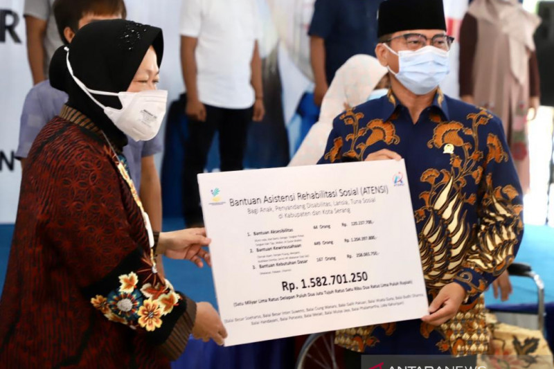 Risma ajak bangsa gotong-royong dengan spririt kemerdekaan