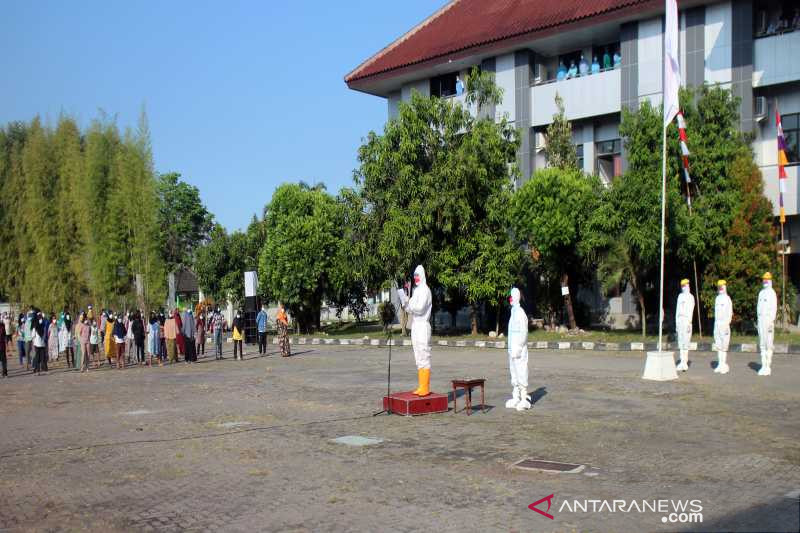 Gubernur Jateng pimpin upacara Kemerdekaan RI di isolasi Donohudan