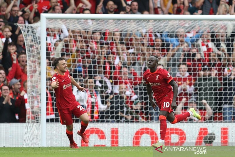 Diogo Jota, Sadio Mane membawa Liverpool tundukkan Burnley 2-0