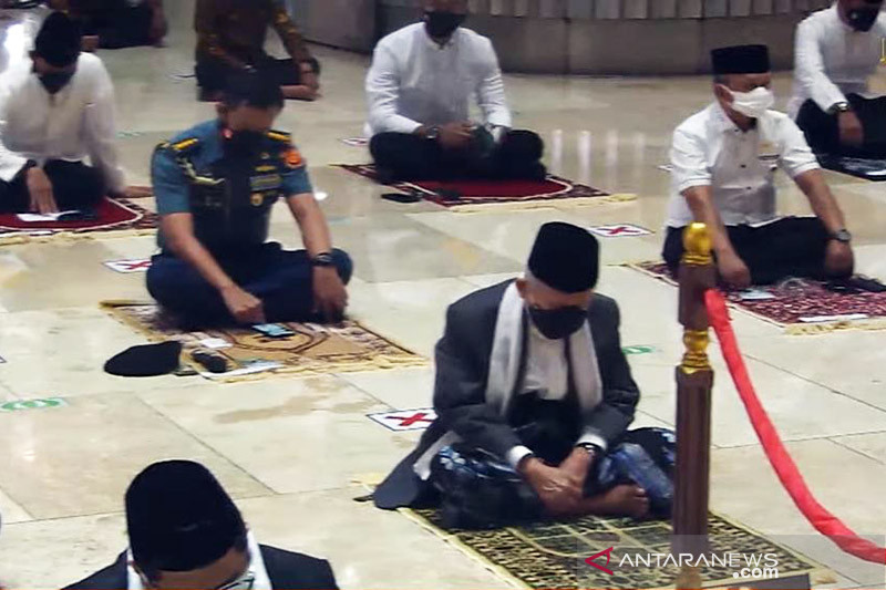 Wapres tinjau penerapan protokol kesehatan di Istiqlal dan Katedral