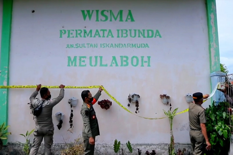 Terlibat prostitusi, Satpol PP dan WH segel hotel di Aceh Barat
