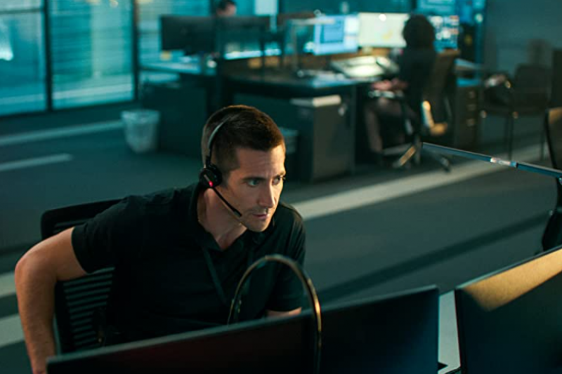 Tampilan perdana Jake Gyllenhaal di "The Guilty" Netflix