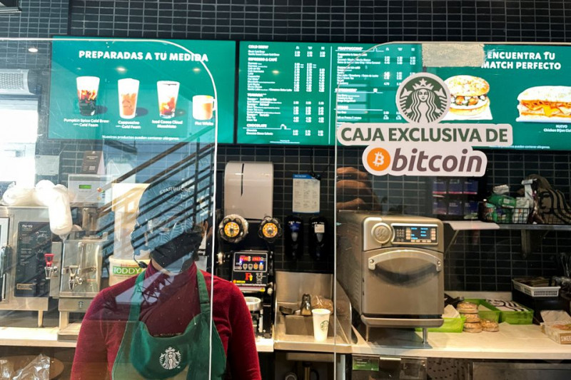 Perdagangan Bitcoin lesu setelah debut yang kacau di El Salvador