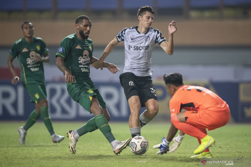 PSIS Semarang datangkan pemain bertahan asal Sierra Leone