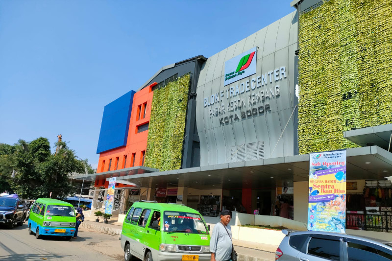 Pasar di Kota Bogor masih sepi