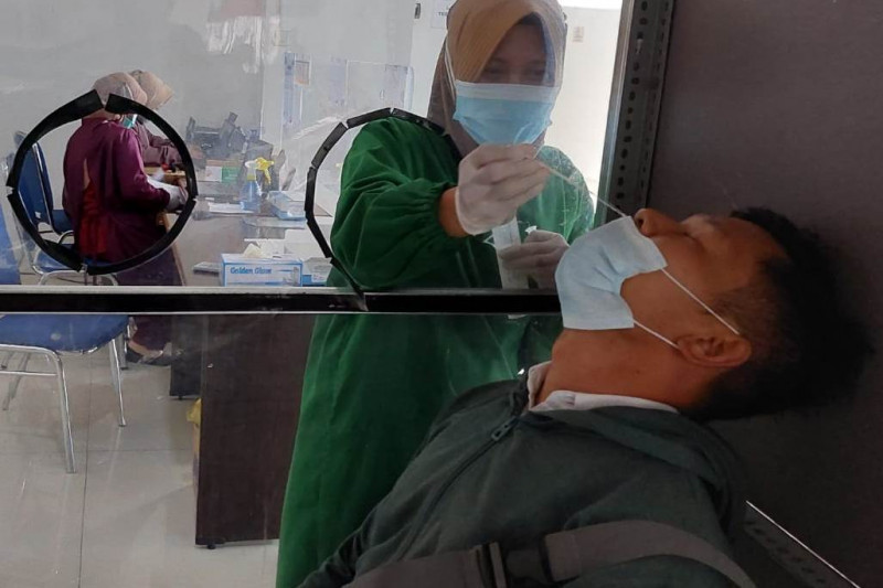 Tarif tes antigen di tujuh stasiun wilayah Daop Madiun turun
