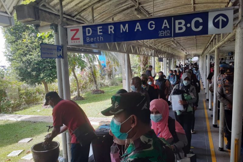 KKP: 5-10 persen pekerja migran yang tiba di Batam positif COVID-19