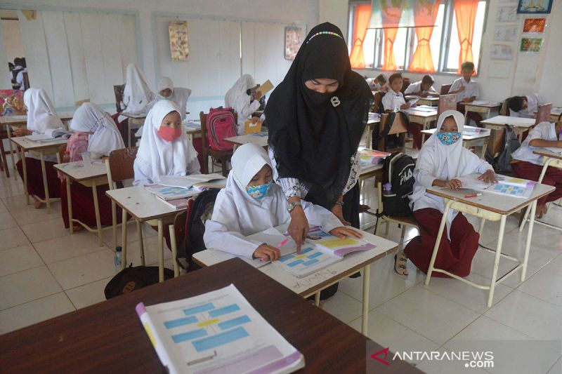 Perlu sinergi agar distribusi guru merata