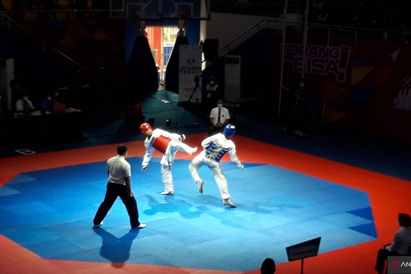 Tak lanjutkan laga karena cedera, taekwondoin Sumbar gagal rebut emas