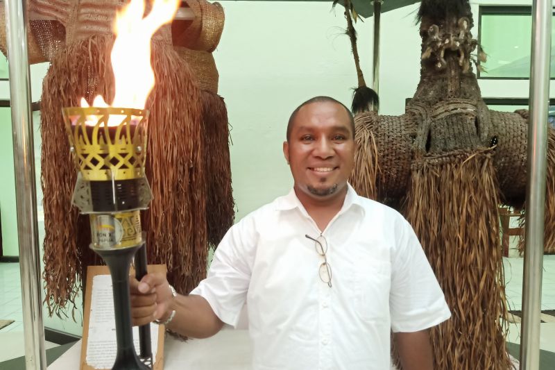 Persaudaraan Papua-Jabar di obor PON XX