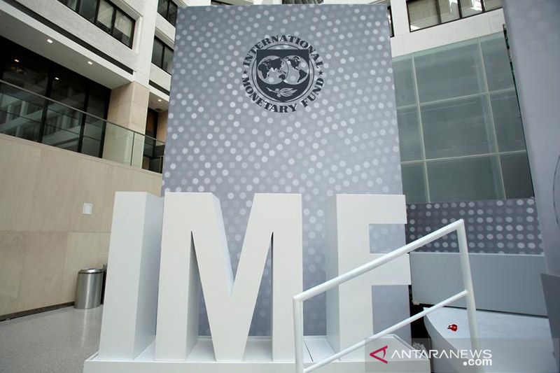 IMF pangkas perkiraan pertumbuhan Asia, ingatkan risiko rantai pasokan