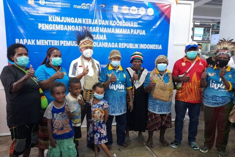 Menpora turut promosikan QRIS di Pasar Mama-Mama Papua